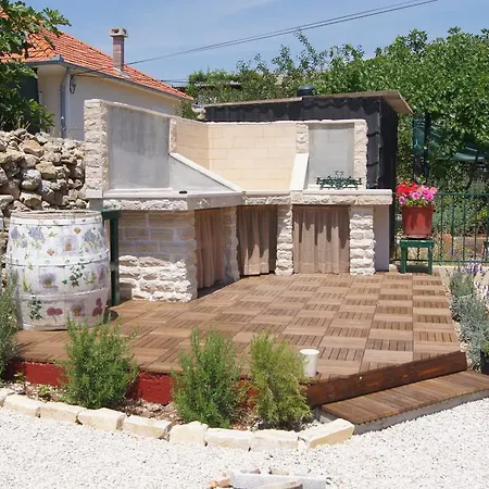 Apartamento Holiday *